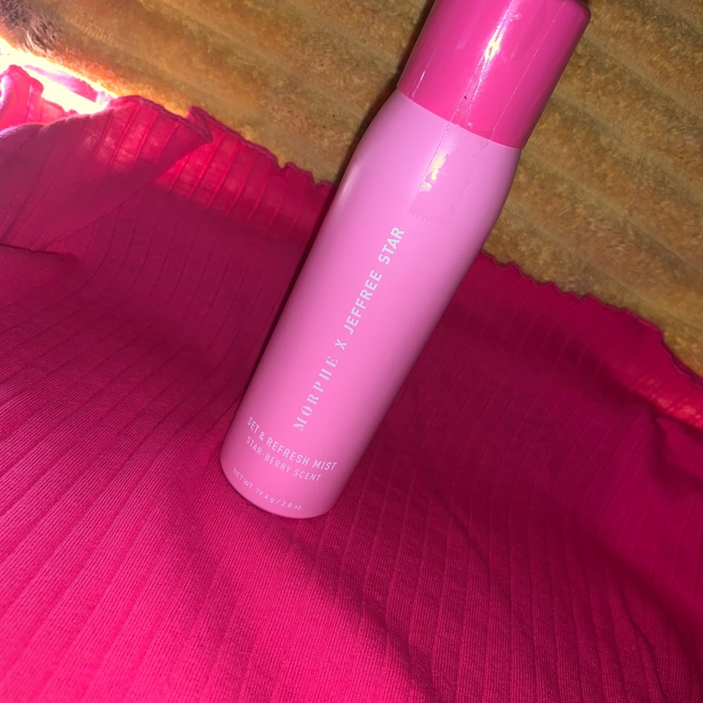 Morphe X Jeffree Star‼️ fixing spray for face